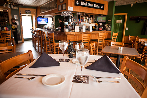 In de meeste gevallen ketting skelet Dining - Black Bear Bistro & Brick Oven Restaurant | Warrenton VA